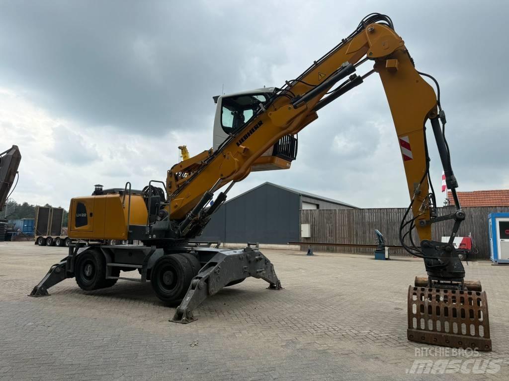 Liebherr LH 22 M Оператори на отпадъци/индустрия
