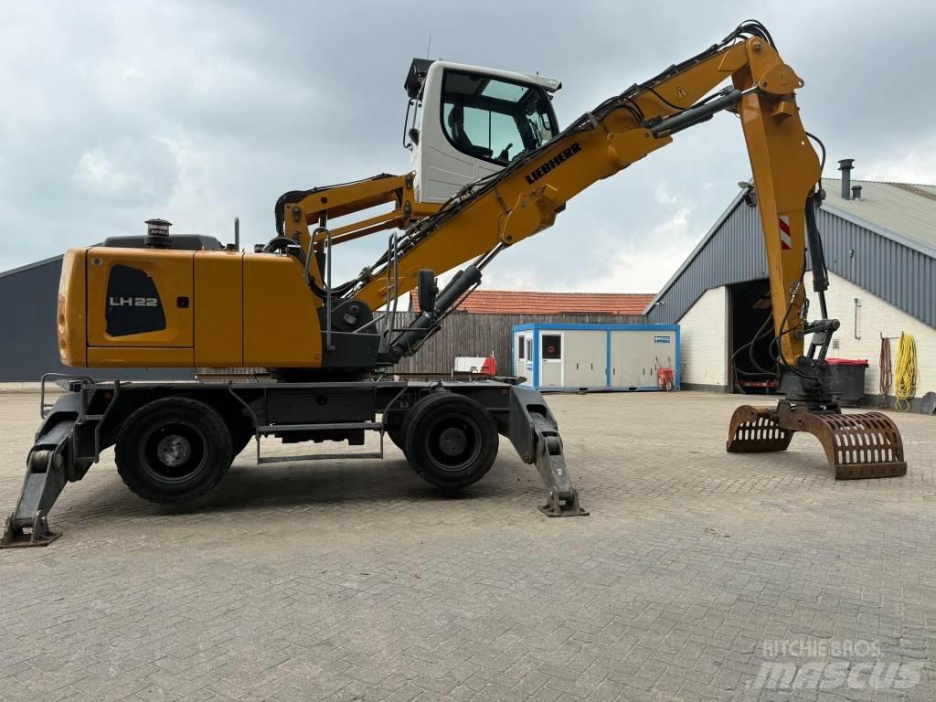 Liebherr LH 22 M Оператори на отпадъци/индустрия

