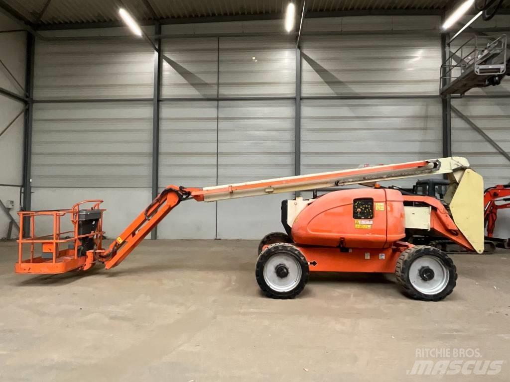 JLG 600 AJ Съчленени стрелови подемници