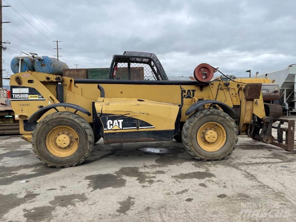 CAT TH 580 B Телескопични товарачи