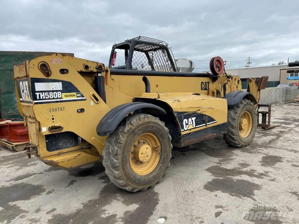 CAT TH 580 B Телескопични товарачи