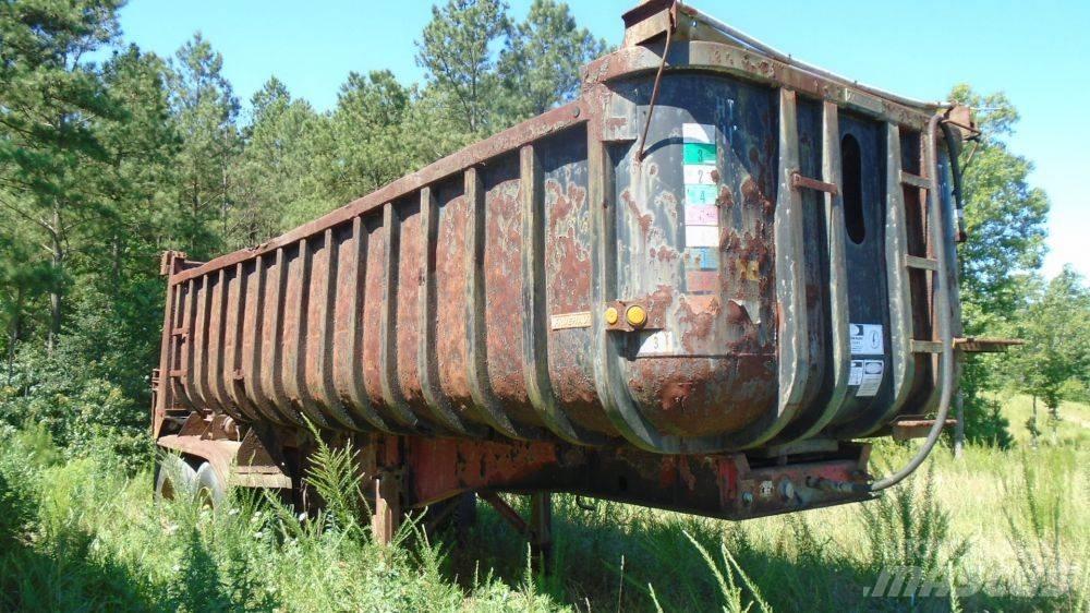 Fruehauf 26 Foot Самосвали