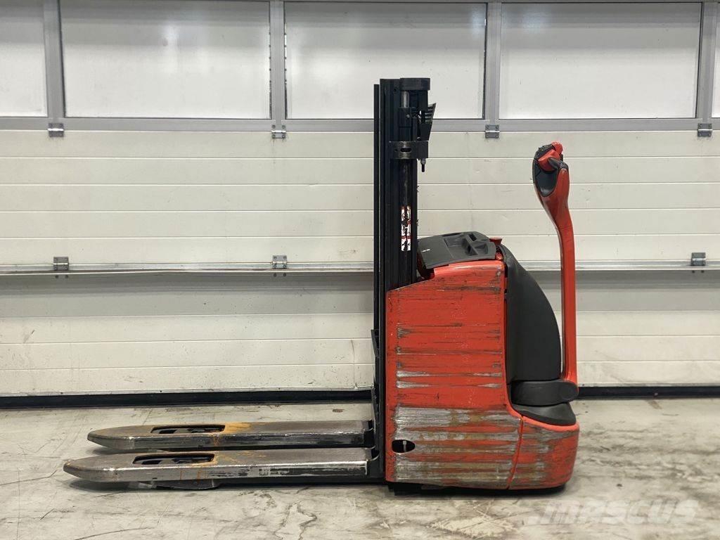 Linde L12 I Колички високоповдигачи с теглич