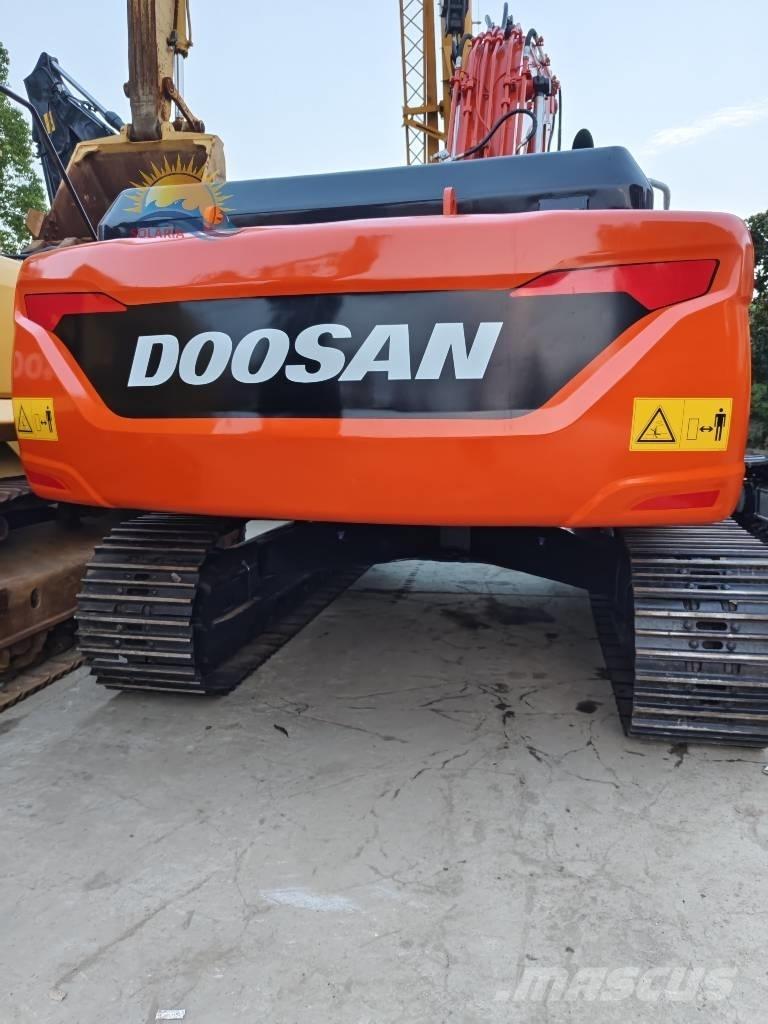 Doosan DX 300 LC Верижен екскаватор