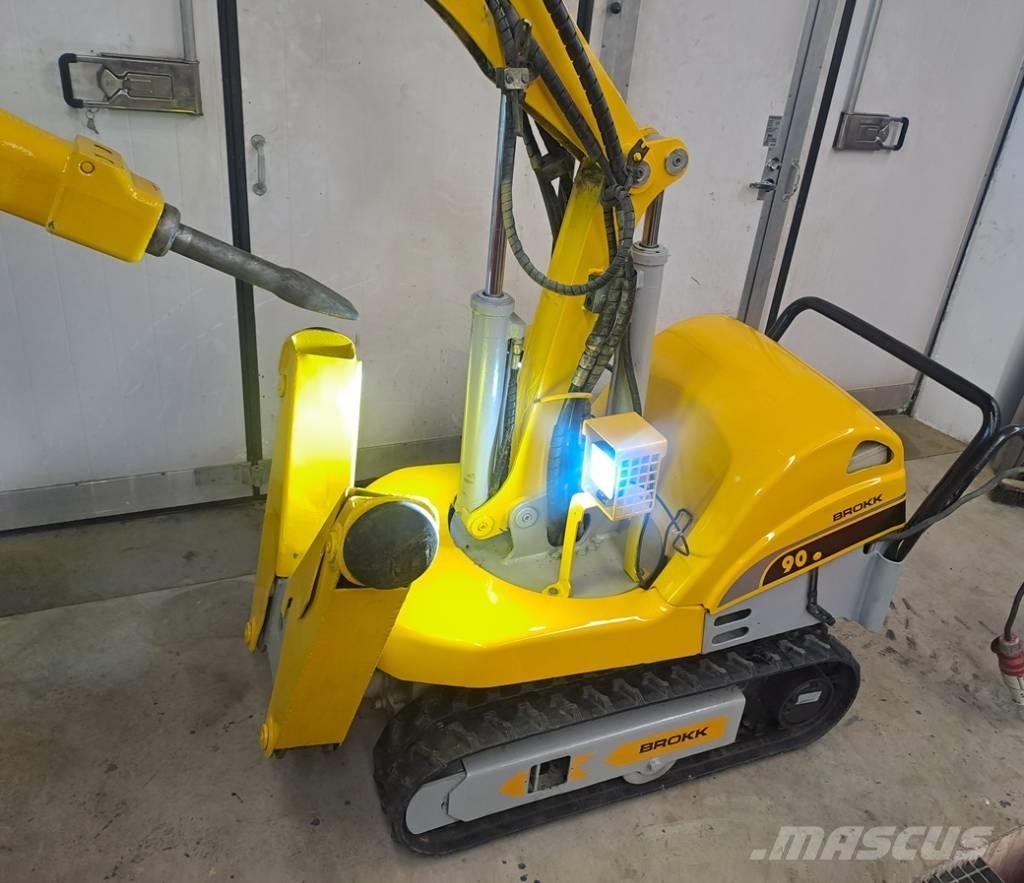 Brokk 90 Строителство - Други