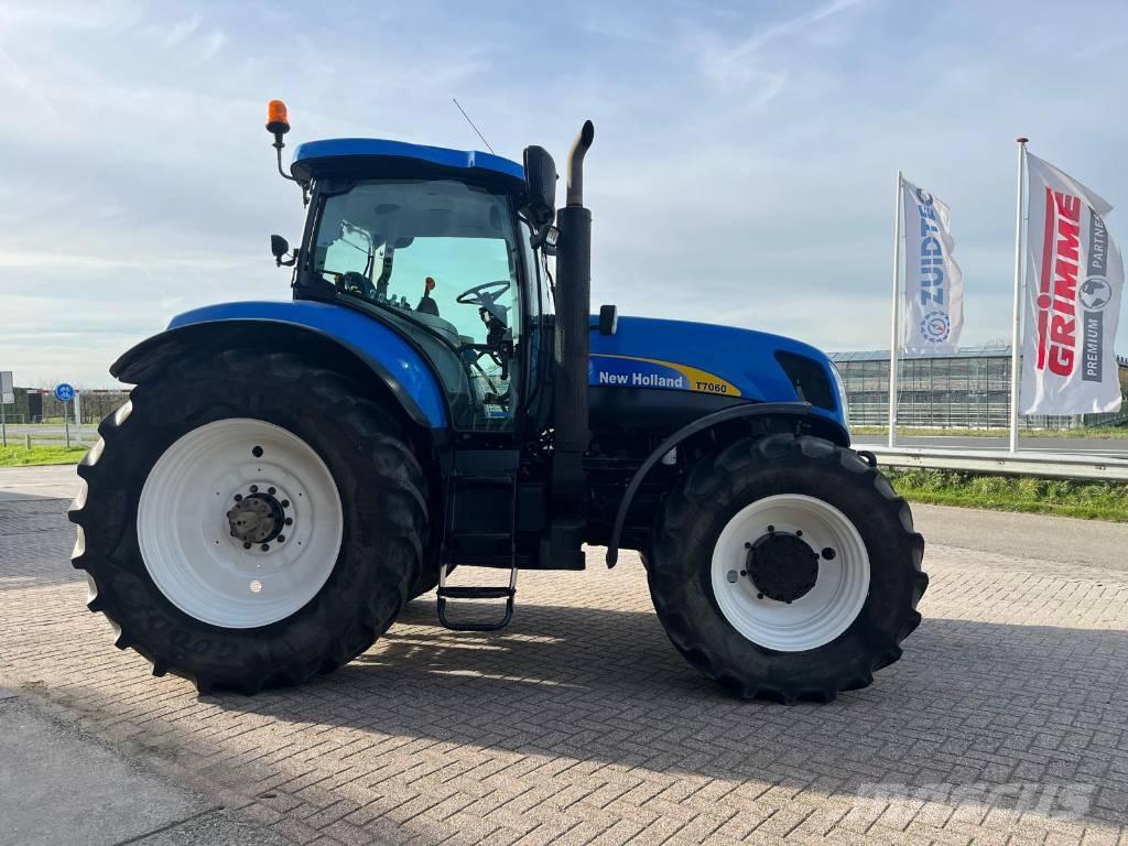 New Holland T7060 Трактори
