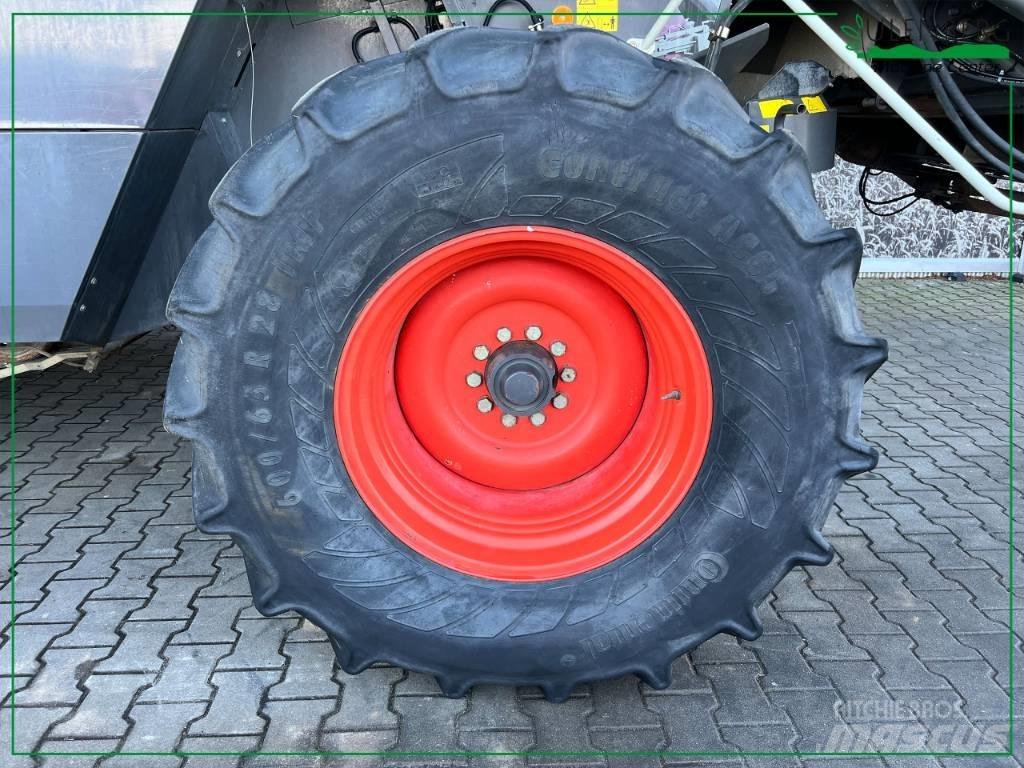 CLAAS Lexion 760 TT Комбайни