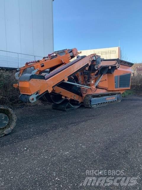 Rockster R1000S Мобилни трошачки
