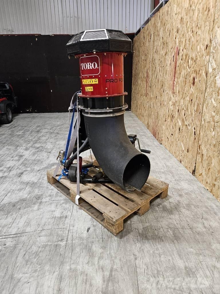 Toro ProForce Оборудване за отстраняване на отломки
