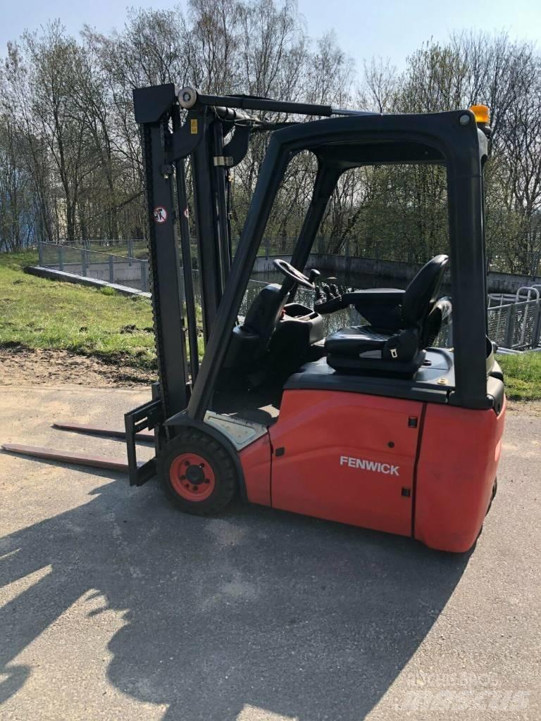 Linde E15 Електрически вилични кари-повдигачи