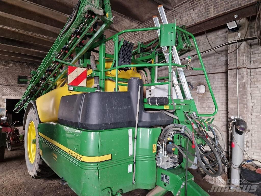John Deere R 962 i Прикачни пръскачки
