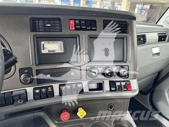 Kenworth T680 Влекачи
