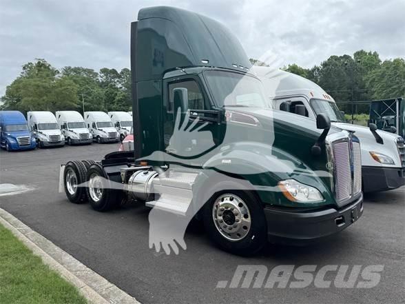 Kenworth T680 Влекачи