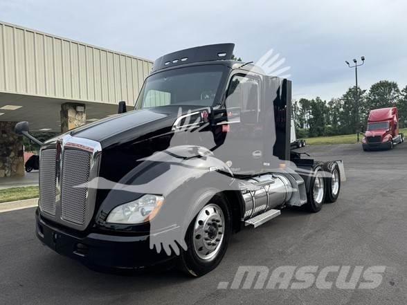 Kenworth T680 Влекачи