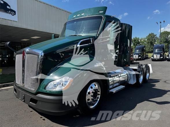 Kenworth T680 Влекачи