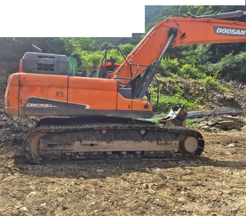 Doosan DX 300 LC-5 Верижен екскаватор