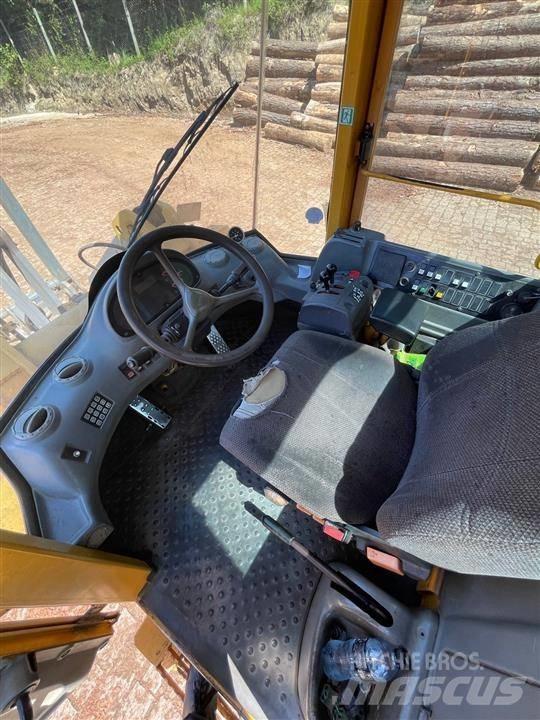 Volvo L50D Колесни товарачи