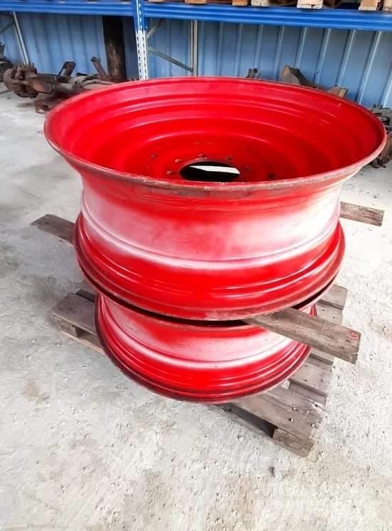 Fendt 15x38 RIMS Колелета/Гуми