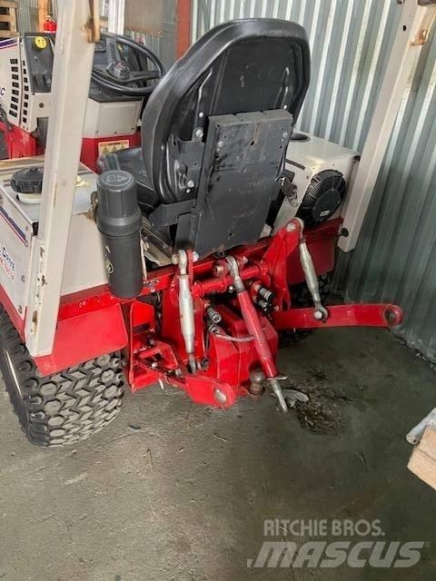 Ventrac 4500 Y Комунални съоражения
