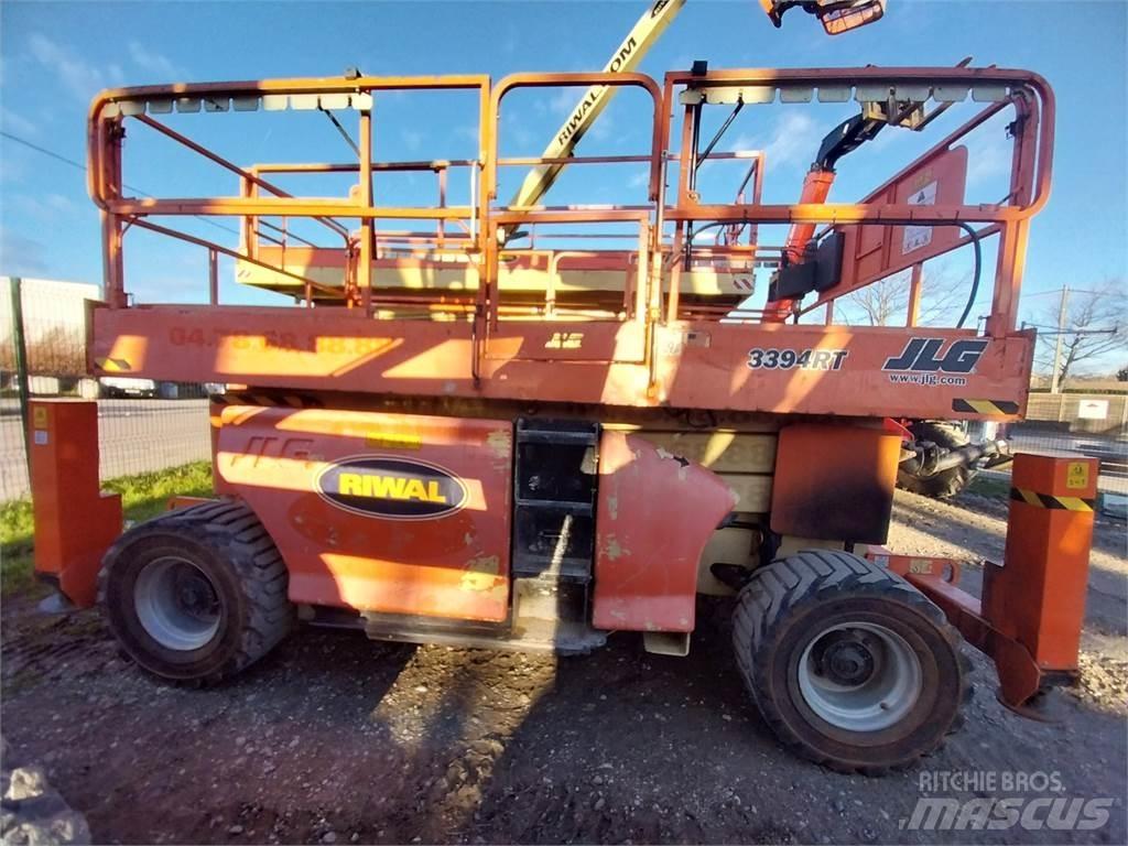 JLG 3394RT Ножични работни платформи