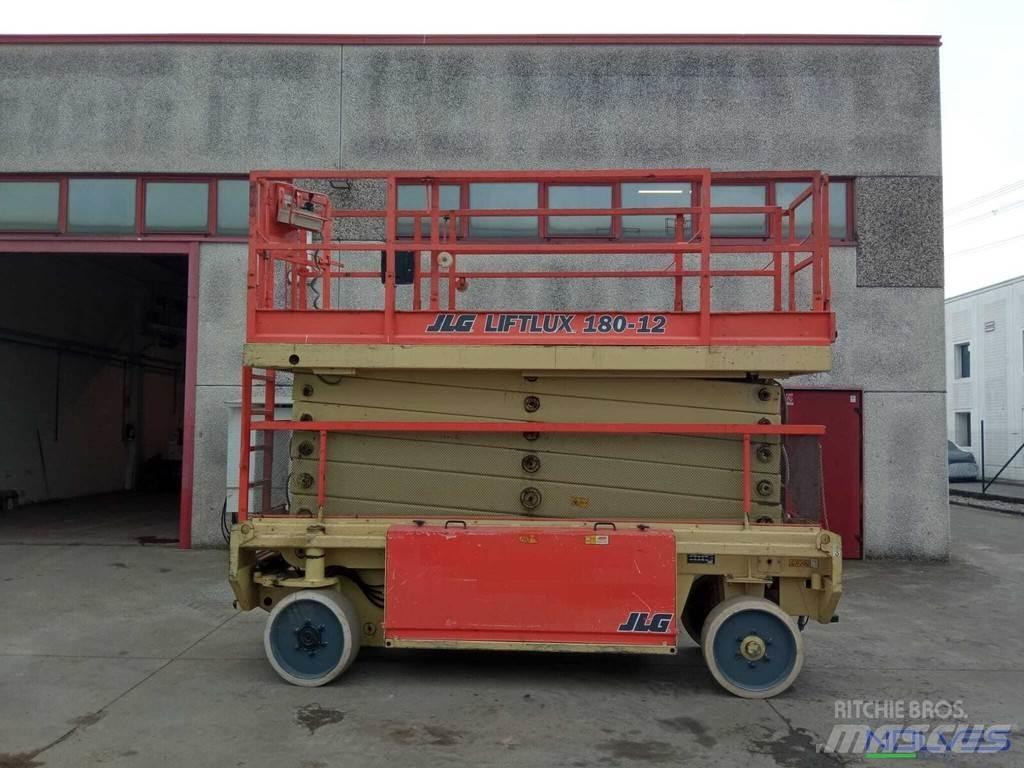 JLG 180-12 Ножични работни платформи