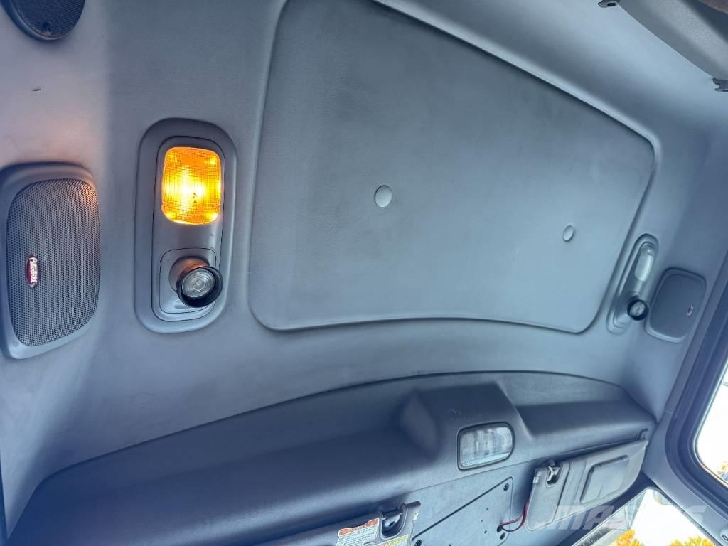 Peterbilt 389 Самосвал