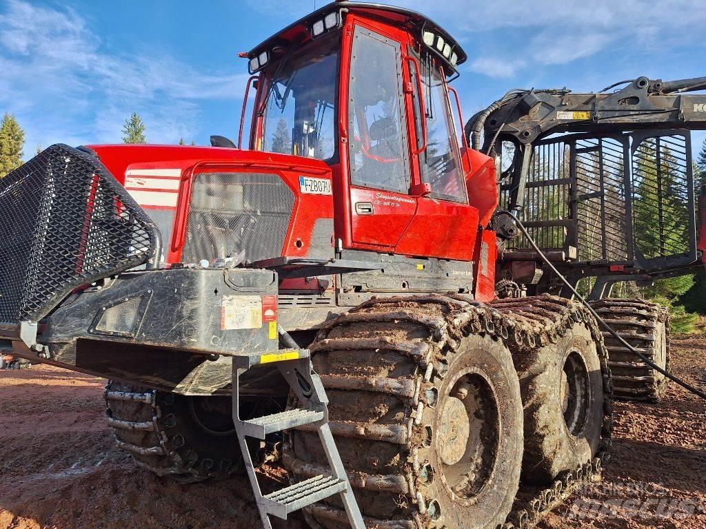 Komatsu 895 Форуардери