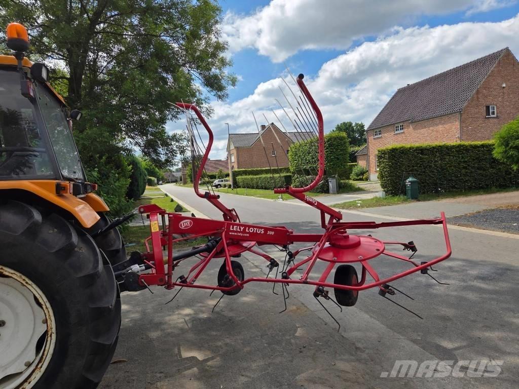 Lely Lotus 300 Combi Гребла и сенообръщачки