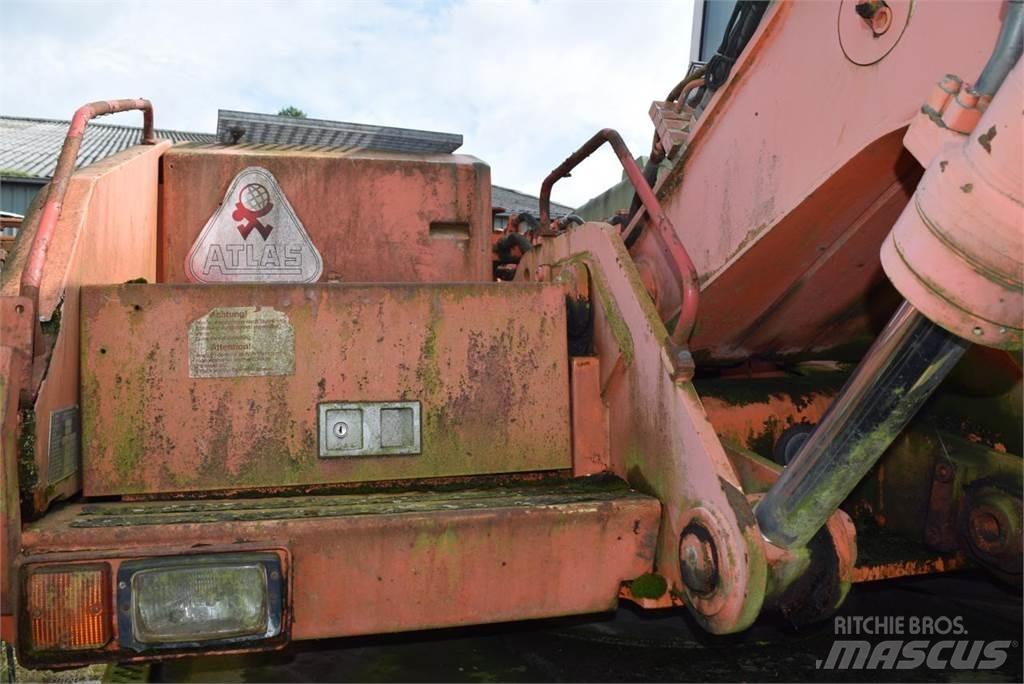 Atlas 1404 M Колесни екскаватори