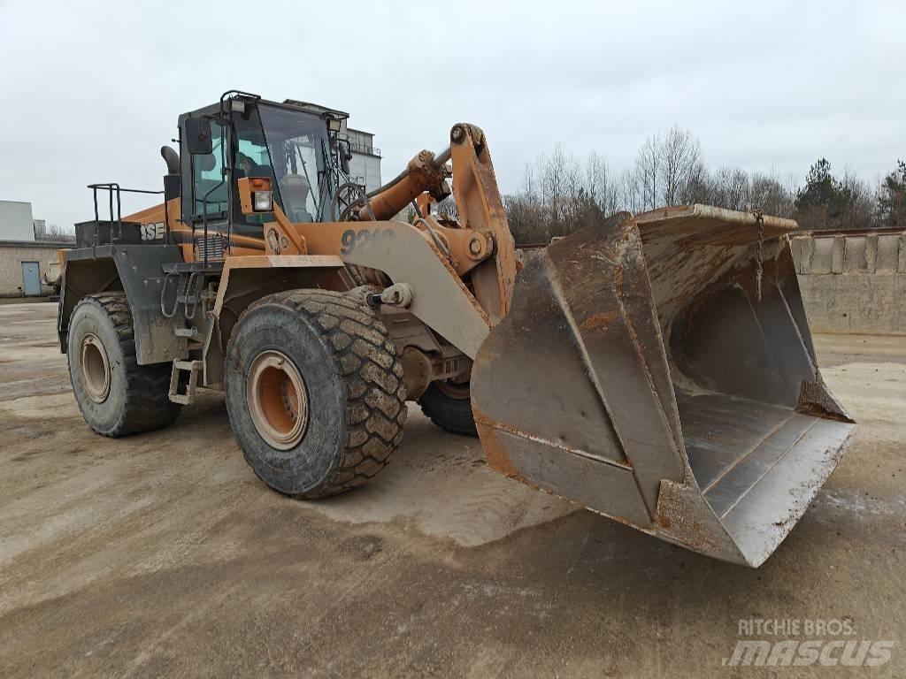 CASE 921 C Колесни товарачи