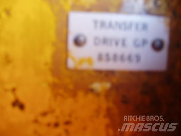 CAT 988 A Колесни товарачи