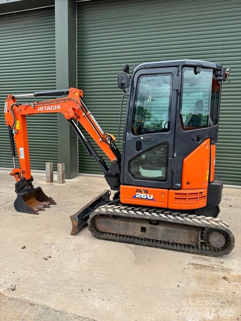 Hitachi 26U-6 CR Мини екскаватори < 7 т