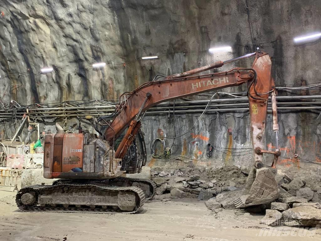 Hitachi ZX225US-5A Строителство - Други