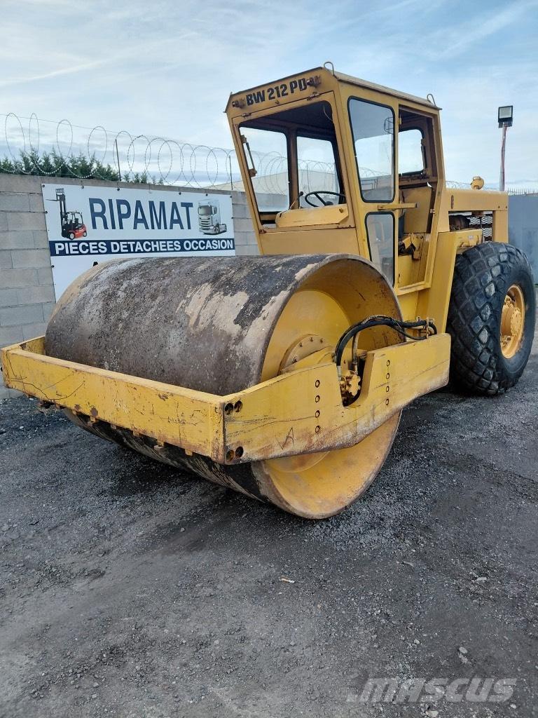 Bomag BW 212 P D Пробки