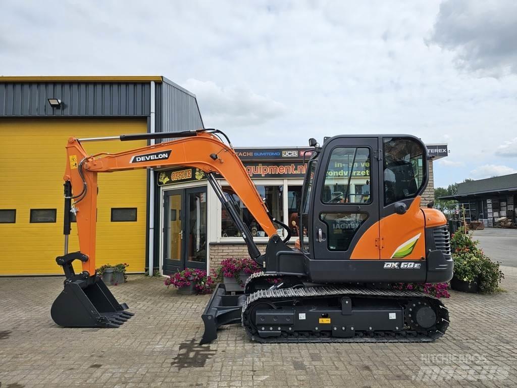 Develon DX60E-10N Мини екскаватори < 7 т