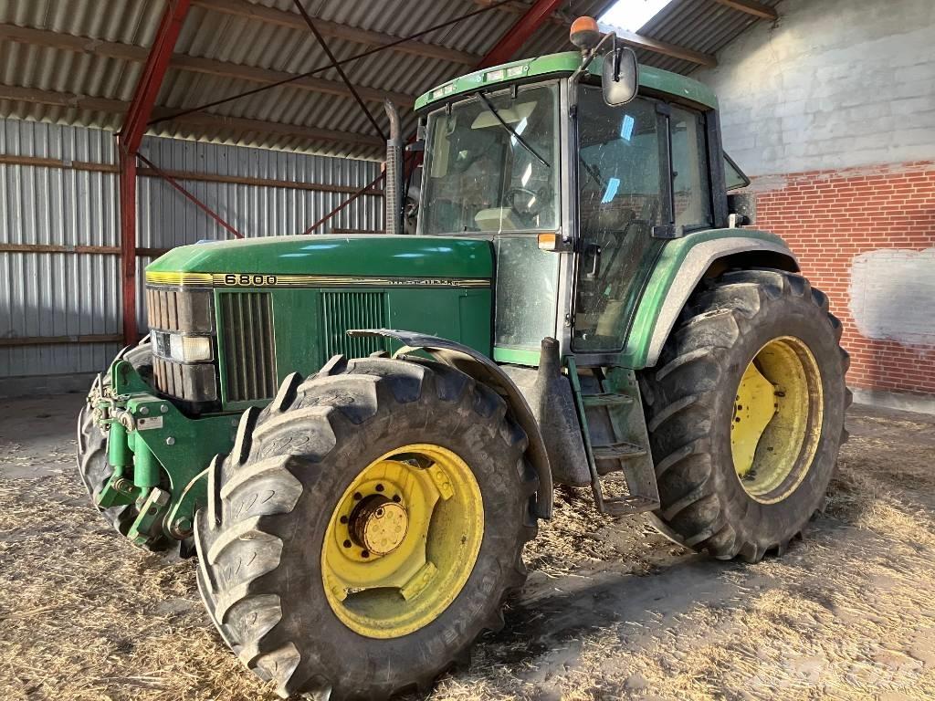 John Deere 6800 Трактори