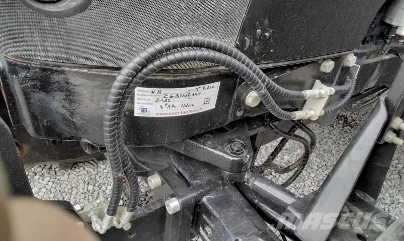 New Holland T 7.210 Трактори