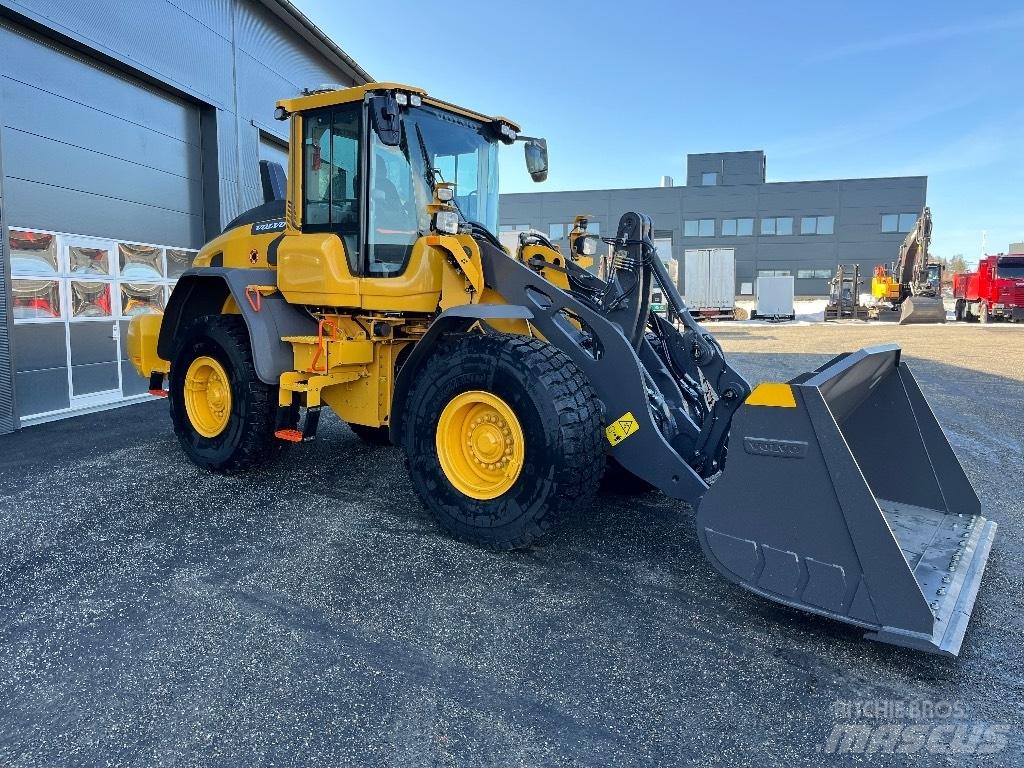 Volvo L 90 H2 Колесни товарачи