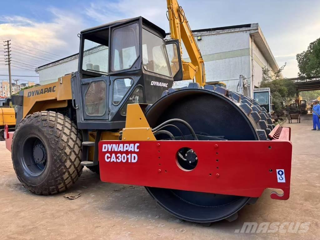 Dynapac CA 301 D Еднобарабанни ролки
