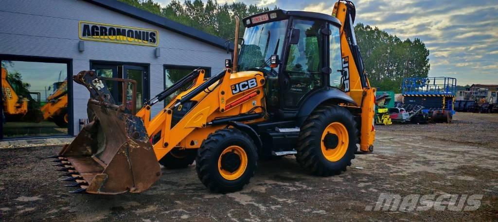 JCB 3 CX Товарач със заден ексватор