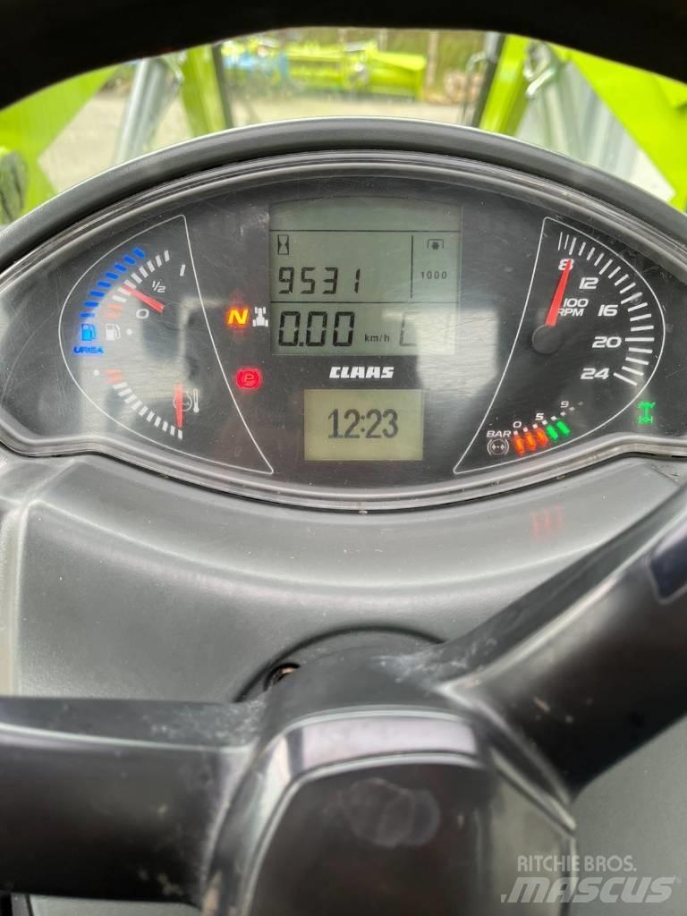 CLAAS Arion 420 CIS Трактори