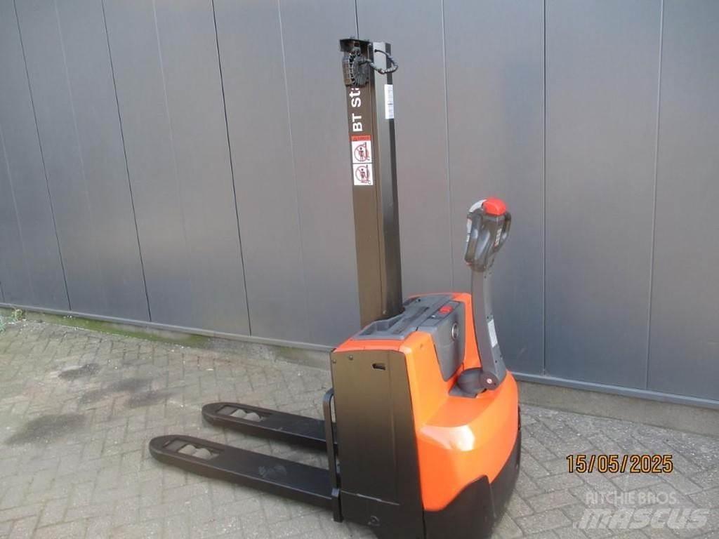 BT SWE 080L Колички високоповдигачи с теглич