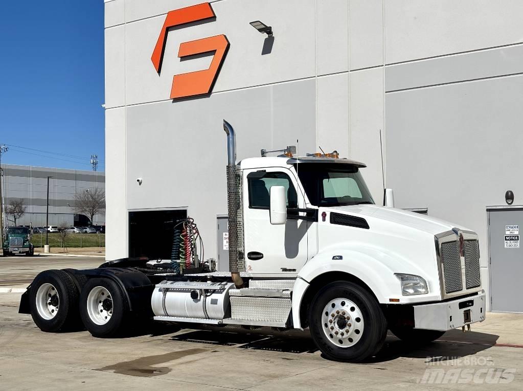 Kenworth T 880 Влекачи