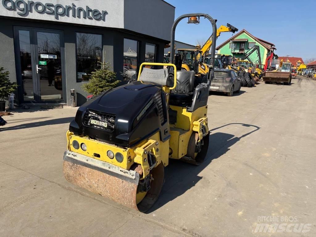 Bomag BW 100 AD-5 Двойни барабанни ролки
