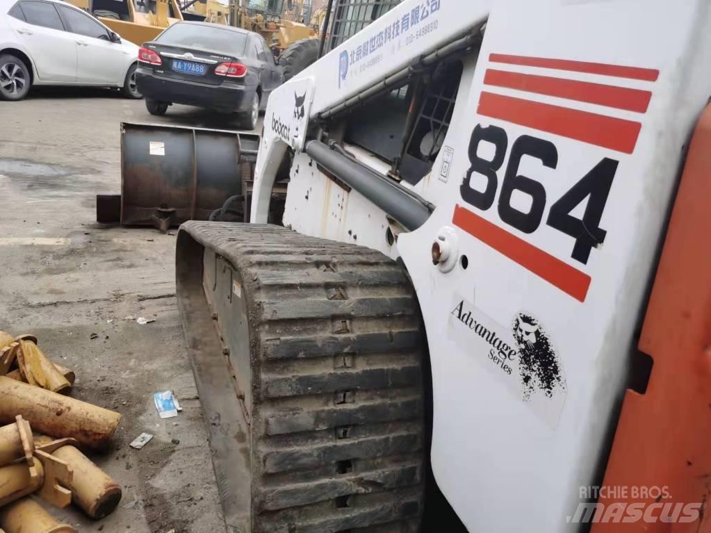 Bobcat S864 Мини товарачи
