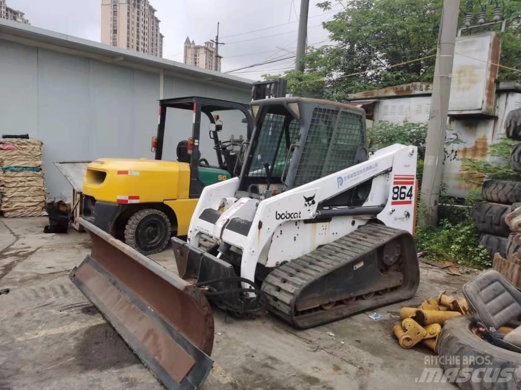 Bobcat S864 Мини товарачи
