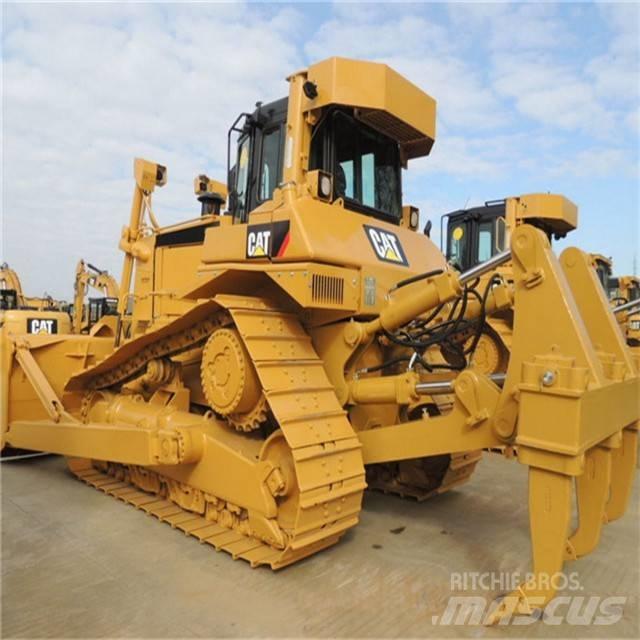 CAT D 7 R Верижни булдозери
