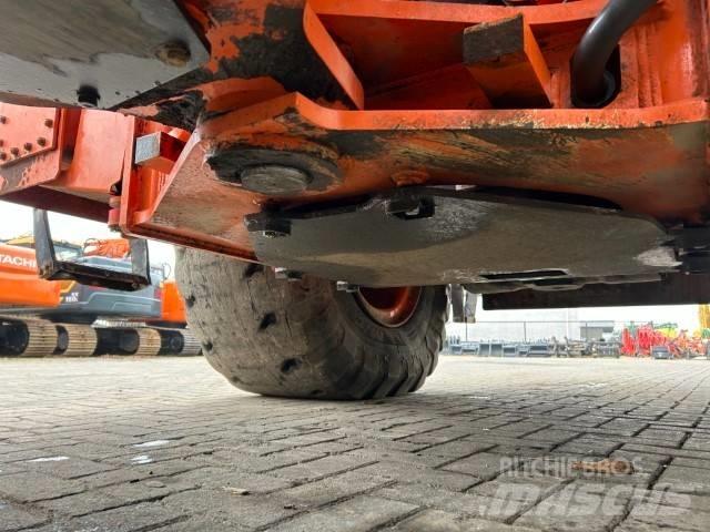 Hitachi ZW 310-6 Колесни товарачи