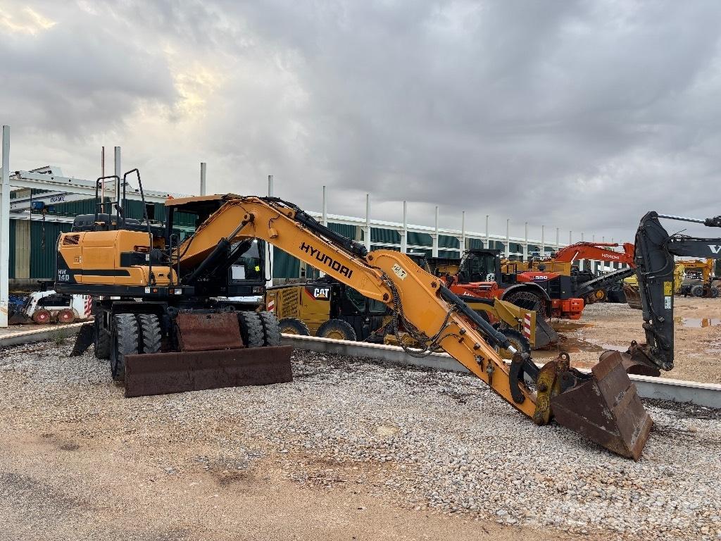 Hyundai HW 140 A Колесни екскаватори