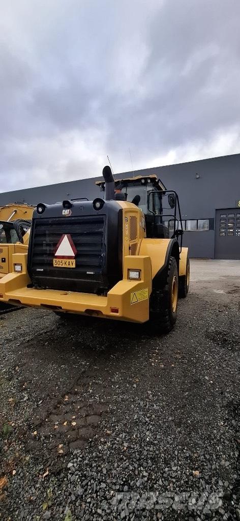 CAT 962 M Колесни товарачи